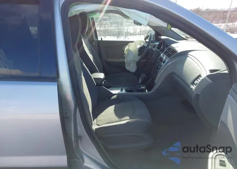 2011 Chevrolet Traverse Ls из США, поврежденный, VIN 1GNKRFED6BJ380561